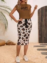 Kadın Kısa Kollu Bisiklet Yaka Viskon Bluz Desenli Dalgıç Etek Ikili Takım