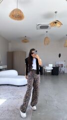 Kadın Saten Kumaş Leopar Desenli Pantolon