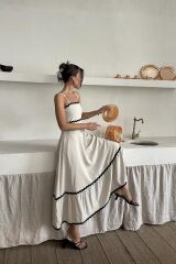 Bej Şerit Detay Keten Elbise