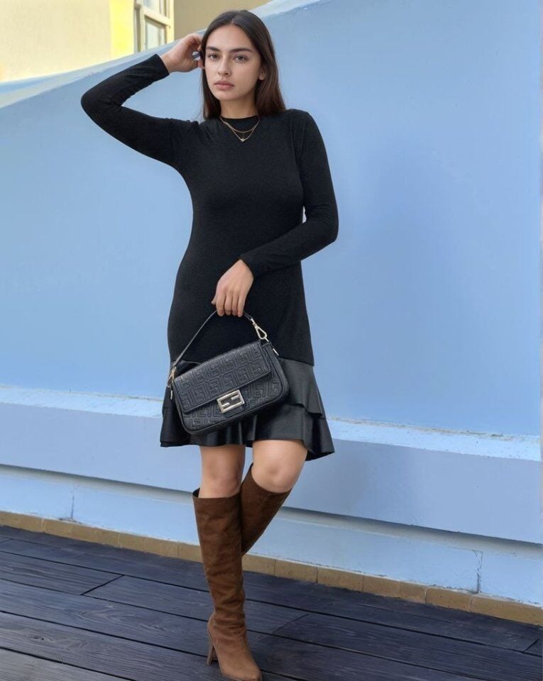 Kadın Uzun Kollu Bisiklet Yaka üst Viskon Etek Ucu Deri Kısa Elbise