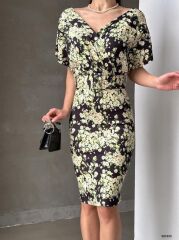 Kadın Dalgıç Kumaş V Yaka çiçek Desenli Kuşaklı Kalem Elbise
