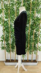 Kadın Uzun Kollu Kruvaze Yaka Kısa Kadife Elbise