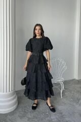 Siyah Kat Kat Balon Kollu Kemerli Elbise