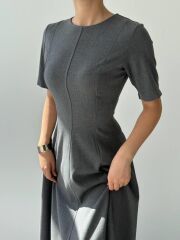 Wera Pliseli Midi Elbise