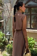 Göbeği Halka Detaylı Midi Boy Elbise 2896