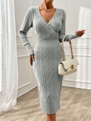 Kadın Uzun Kollu Kruvaze Yaka Triko Midi Boy Elbise