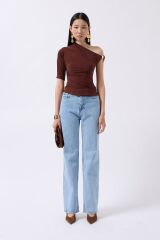 Aksesuar Detay Cutout Bluz