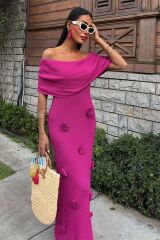 Eteği Gül Detay Madonna Yaka Elbise 2863