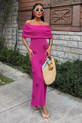 Eteği Gül Detay Madonna Yaka Elbise 2863