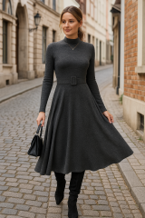 Kadın Uzun Kollu Balıkçı Yaka Kemer Detaylı Yumoş Midi Elbise