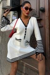 Triko Kolları Püsküllü Düğmeli Elbise 2849