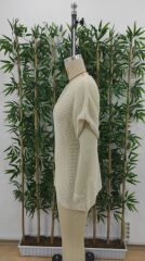 Kadın Kısa Kollu V Yaka Sırt Düğme Detay Triko Bluz