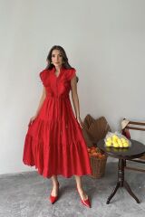 Kırmızı Fırfırlı Düğmeli Elbise