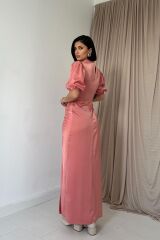 Pudra Büzgülü Saten Elbise