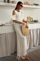 Omuz Detaylı Etek Ücü Püsküllü Triko Elbise 2862