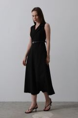 Sıfır Kollu Kemer Detaylı Elbise - Siyah