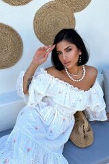 Pembe Omuzları Lastikli Brode Elbise