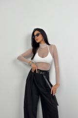 Uzun Kol Boyunlu Tül Bluz