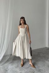 Bej Boyundan Bağlamalı Keten Elbise