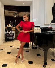 Kadın Atlas Kumaş Iç Astarlı Gizli Fermuarlı Inci Düğme Detaylı Mini Elbise