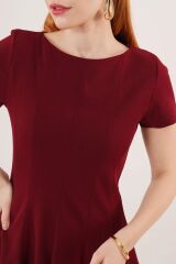 Önden Dikiş Detaylı Çan Model Bordo Elbise