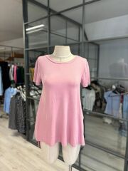 Kadın Türlü Viskon Kumaş Yırtmaç Detaylı Bluz