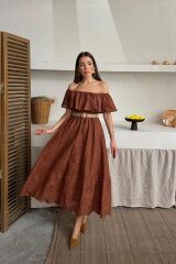 Kahverengi Omzu Lastikli Brode Elbise