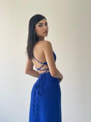 Kaitlyn Sırt Dekolteli V Yaka Yırtmaçlı Elbise