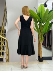 Kadın Sıfır Kollu Belden Büzgülü Eteği Volanlı Asimetrik Kesim Midi Janjan Krep Elbise