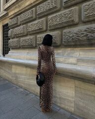 Kadın Uzun Kollu Balıkçı Yaka Gull Likralı Leopar Desen Maxi Boy Elbise