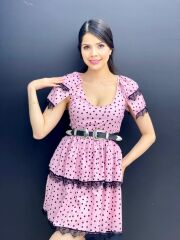 Kadın Derin Göğüs Dekolteli Puantiye Ve Dantel Detay Fırsat ürün Elbise