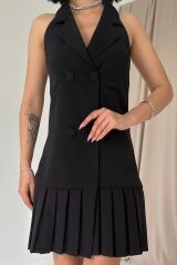 Siyah Sırtı Açık Ceket Yakalı Elbise