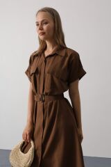 Kuşaklı Cep Detaylı Yarım Kol Elbise - Kahve