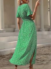 Kadın Kısa Kollu Kruvaze Yaka Beli Lastikli Yanlardan Yırtmaçlı Uzun çiçekli Elbise