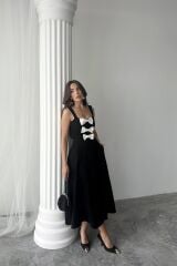 Siyah Fiyonk Garnili Dantelli Elbise