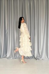 Bej Valonlu Şeritli Kat Kat Elbise