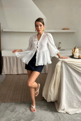 KETEN BLUZ ÖNDEN BAĞLAMALI FIRFIR DETAYLI - Beyaz