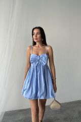 Mavi Önü Fiyonklu Askılı Elbise