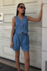 Gümüş Düğmeli Yelek Ve Şort Tensel Takım 10174