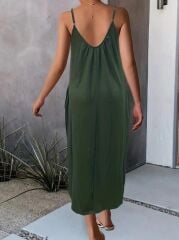 Kadın Ip Askılı Geniş V Yakalı Viskon Elbise