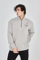 Erkek Yarım Fermuarlı Baskılı Sweat - Boyalı Gri