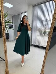 Kadın Kısa Kollu Bisiklet Yaka Fiyonk Broşlu Midi Janjan Krep Elbise