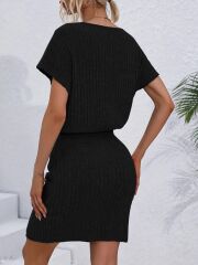 Kadın Kısa Kollu Yakası Açık Belden Lastikli Yandan Bağlamalı Kalın Fitilli Kaşkorse Elbise