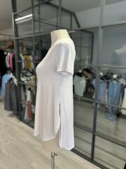 Kadın Türlü Viskon Kumaş Yırtmaç Detaylı Bluz