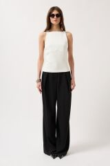 Sırt Kurdele Detay Bluz