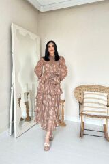 Vizon Valonlu Şeritli Kat Kat Elbise