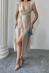 KRUVAZE VATKALI KOLSUZ ELBİSE MODAL KUMAŞ - Bej