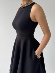 Berl Cep Detaylı Elbise