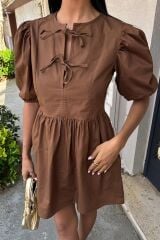 Önü Fiyonk Bağlamalı Ve Balon Kollu Elbise 2893