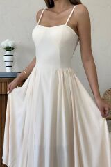 Bej Göğüs Kuplu Uzun Büzgülü Elbise